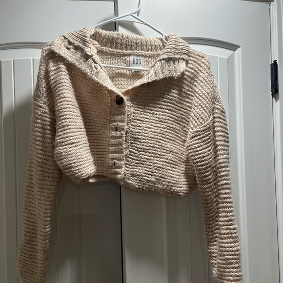 BDG cream knit cropped sweater - Picture 2 of 3